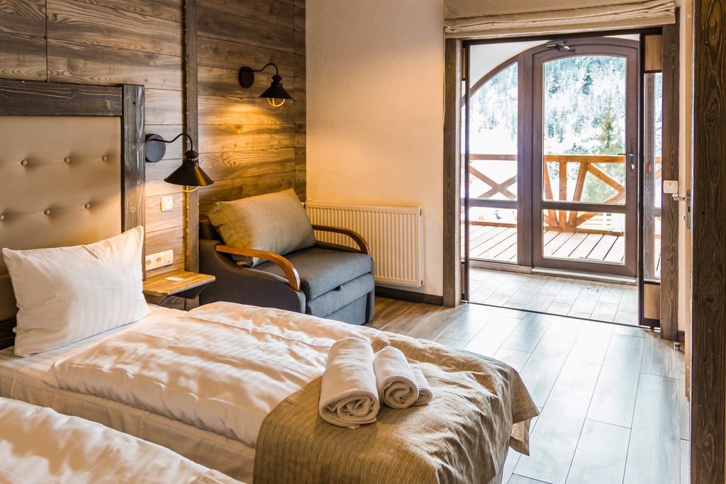 Chalet Crepdechine Hotel Bukovel Esterno foto