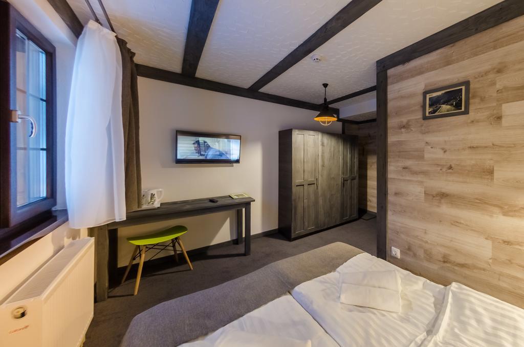 Chalet Crepdechine Hotel Bukovel Esterno foto