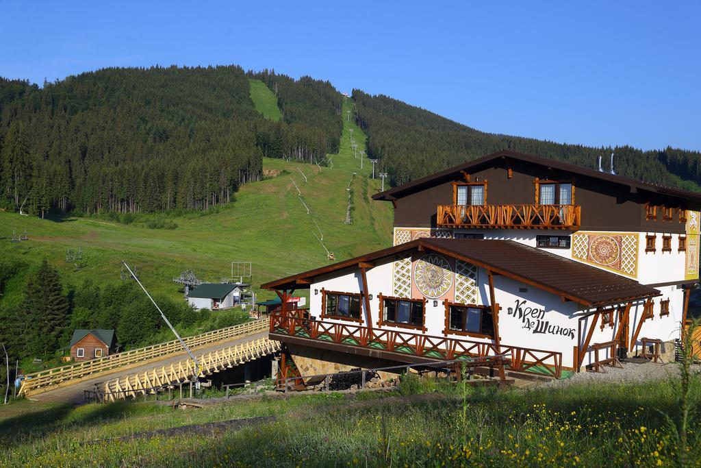 Chalet Crepdechine Hotel Bukovel Esterno foto